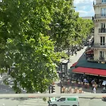 Champs Elysées