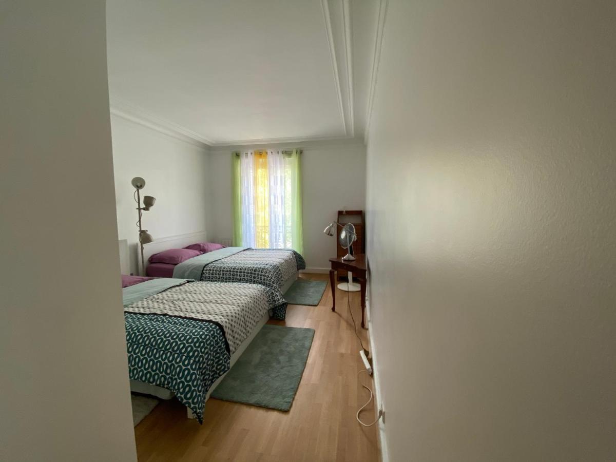 Apartment Champs Elysees Paris