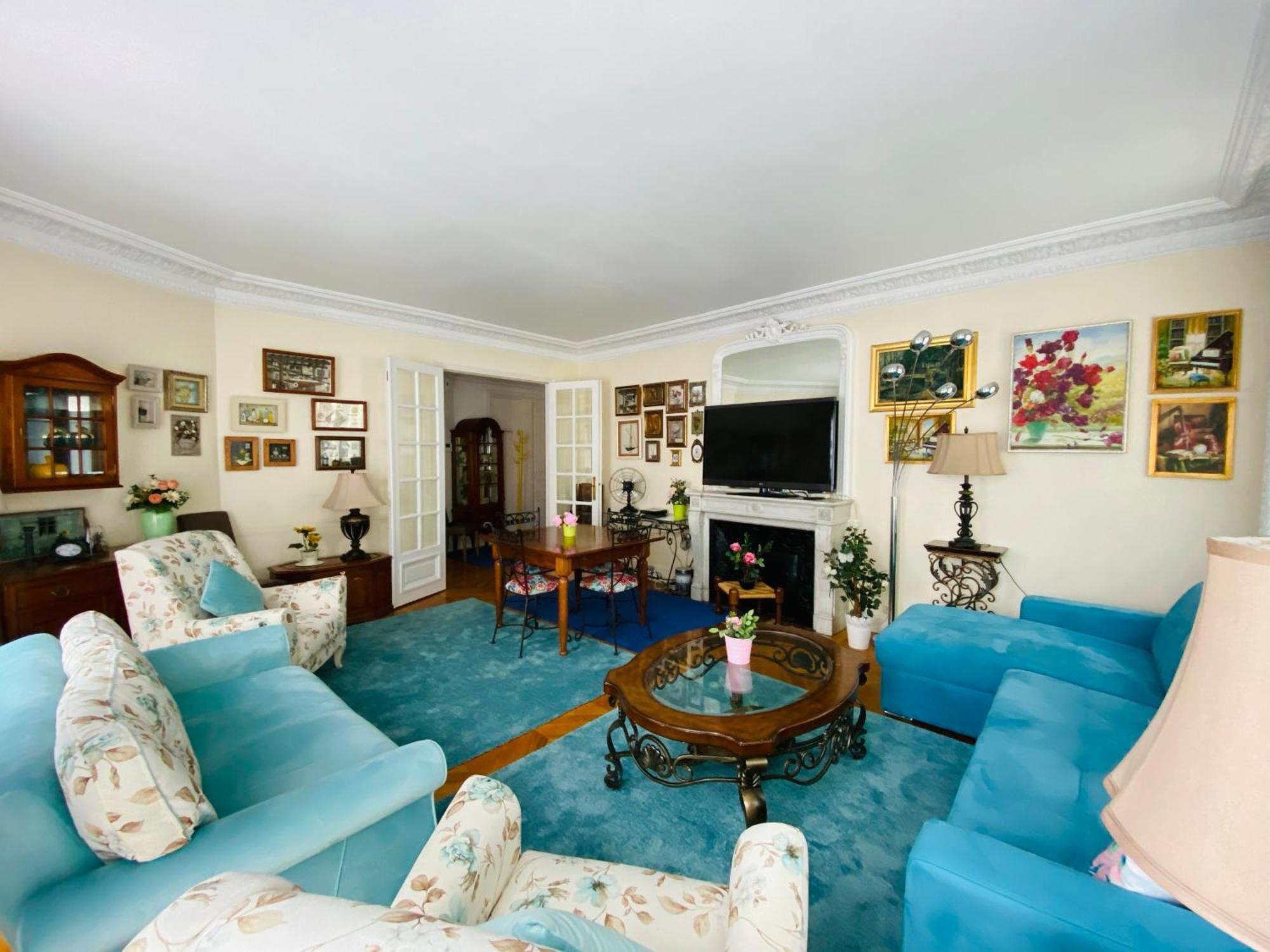 Champs Elysees Apartment Paris