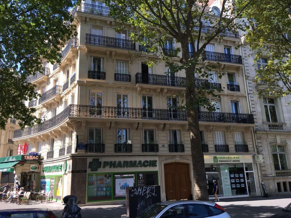 Apartment Champs Elysees Paris