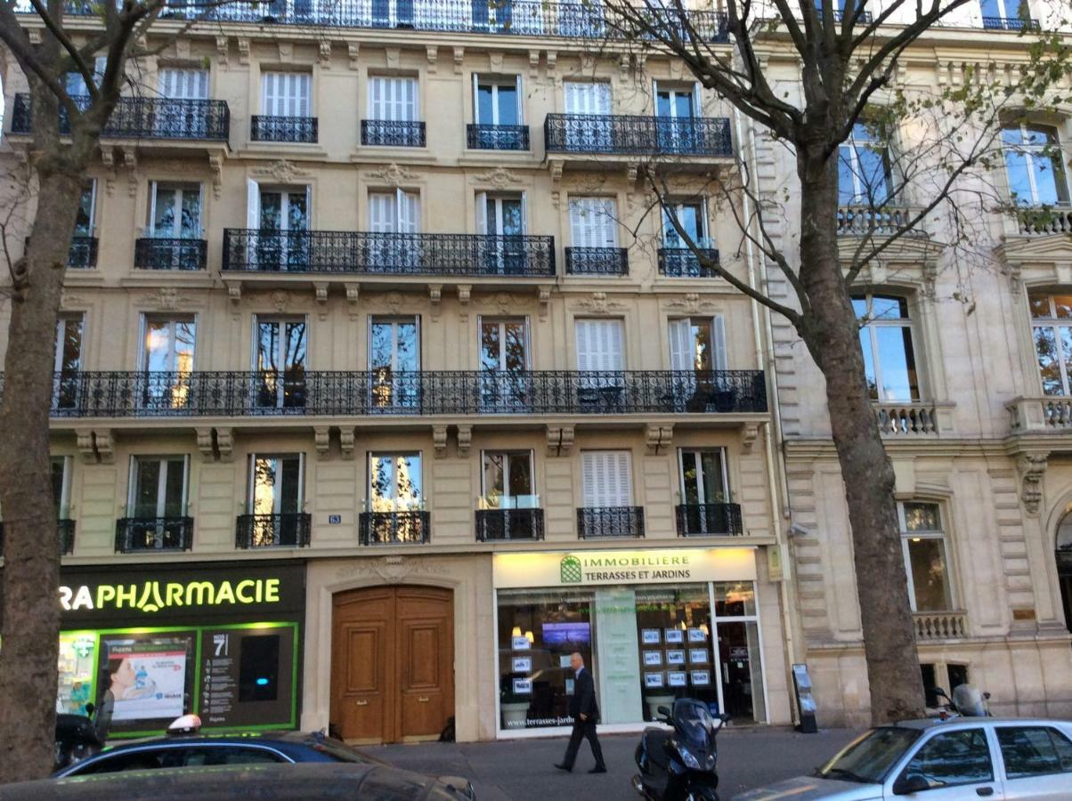 Champs Elysees Apartment *